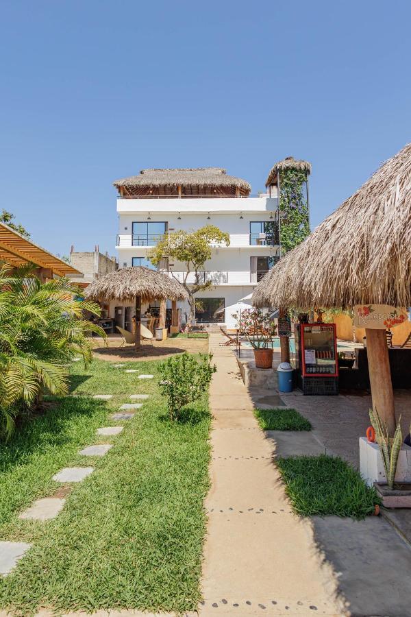 Hostel Surfnest Tamarindos Brisas de Zicatela Zewnętrze zdjęcie