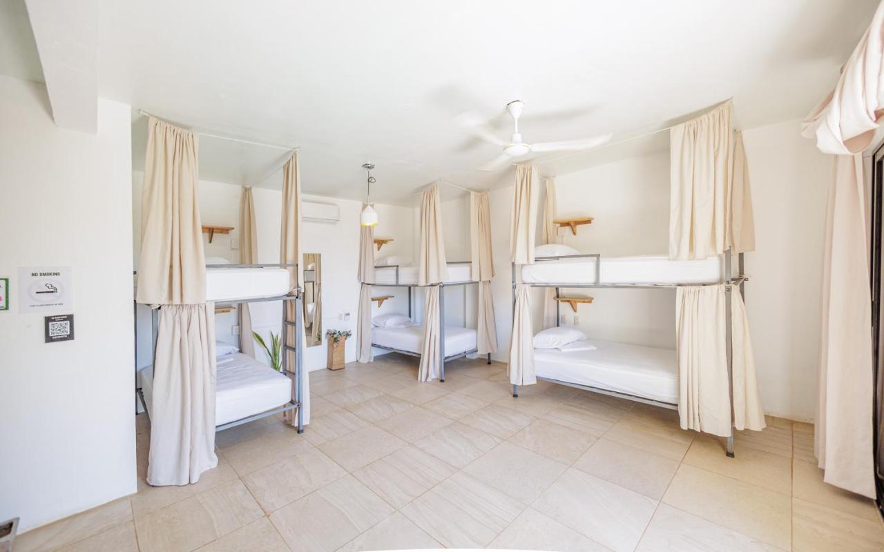 Hostel Surfnest Tamarindos Brisas de Zicatela Zewnętrze zdjęcie