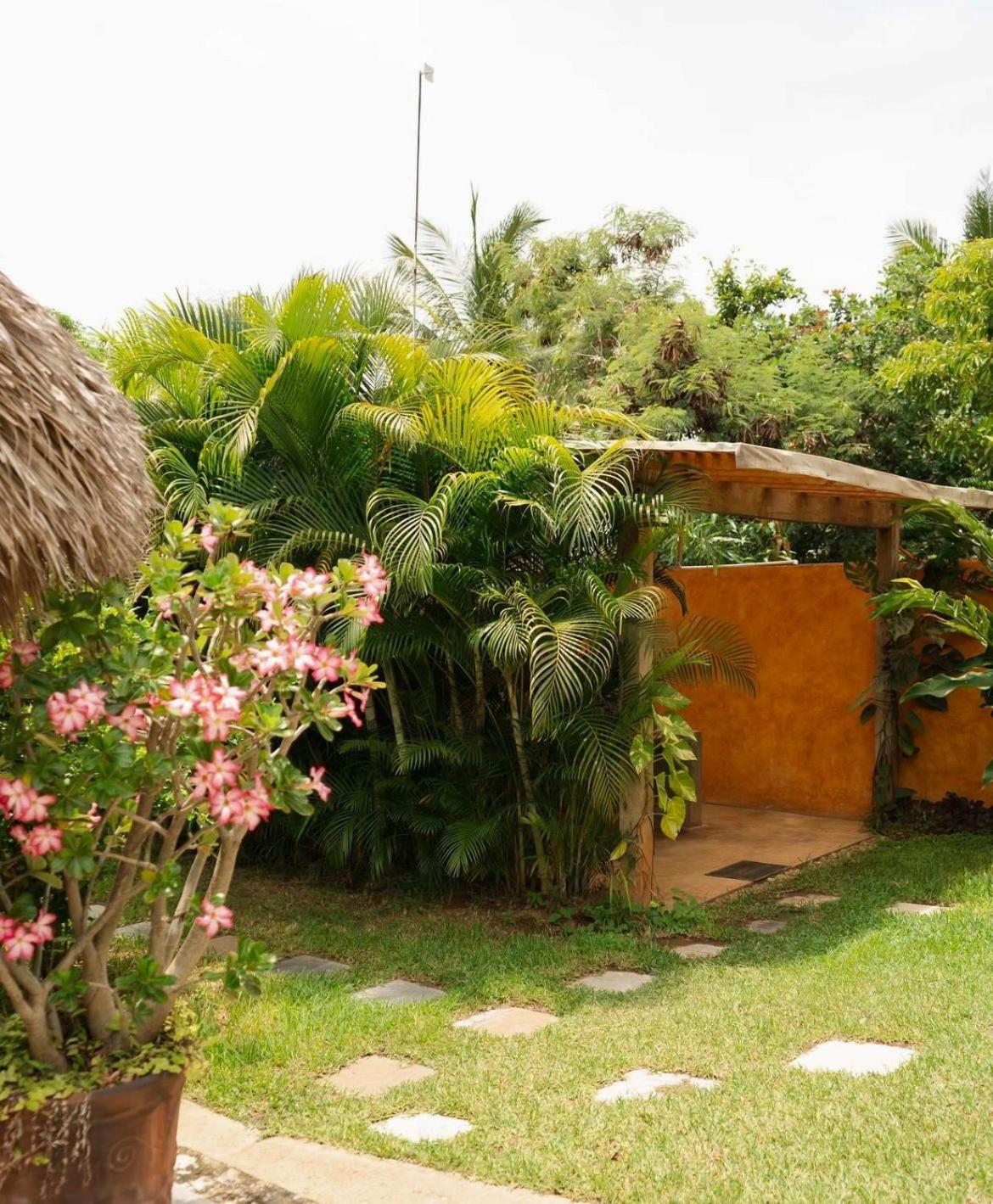 Hostel Surfnest Tamarindos Brisas de Zicatela Zewnętrze zdjęcie